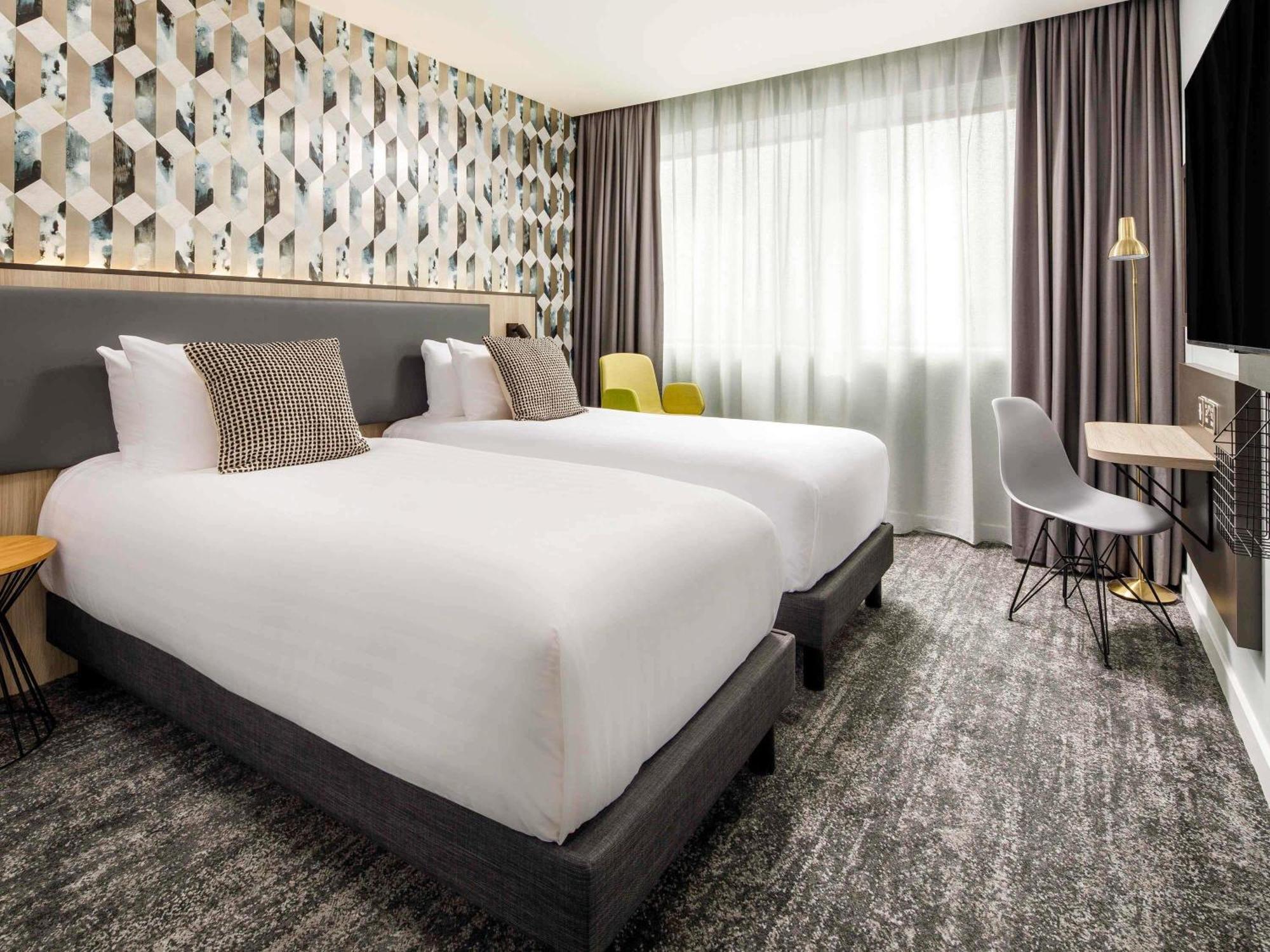 Mercure Newport Esterno foto